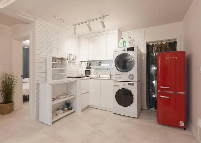 Triple Metro Station Area House